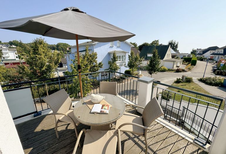 Villa Anni -Blick über die Häuser und Gärten