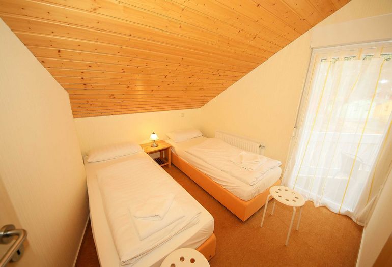 2. Schlafzimmer mit Einzelbetten 2. Schlafzimmer mit Einzelbetten