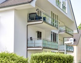 Strandnaher Urlaub an der Ostsee: Ferienwohnung Helene mit zwei Balkonen