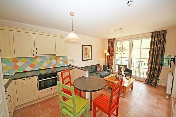 Haus Meeresblick Baabe - A 4.01 "Strandkorb" mit Balkon Haus Meeresblick Baabe - A 4.01 "Strandkorb" mit Balkon