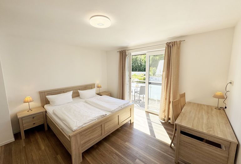 Schlafzimmer mit Doppelbett Schlafzimmer mit Doppelbett