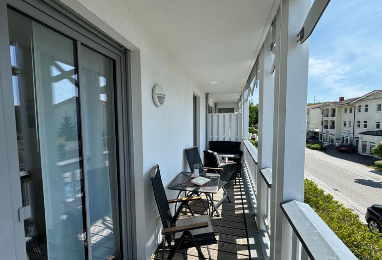 bestuhlter Balkon bestuhlter Balkon