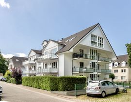 Strandnaher Urlaub an der Ostsee: Ferienwohnung Helene mit zwei Balkonen
