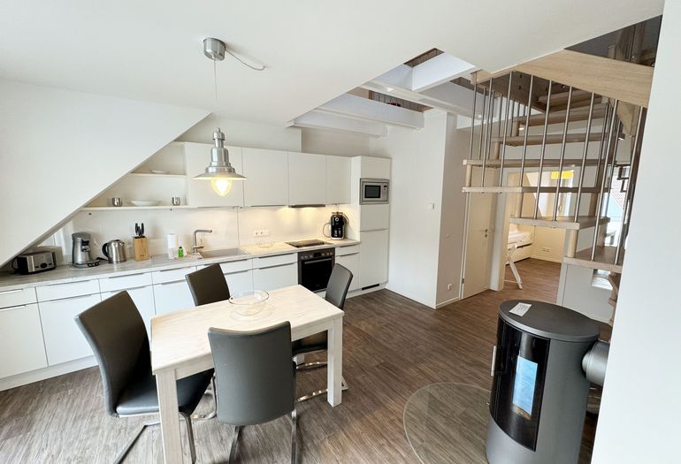 Wohnzimmer mit Essbereich Wohnzimmer mit Essbereich