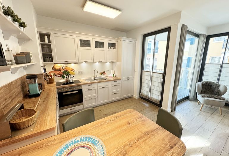 Strandvilla Andrea WE 07 - moderne Küchenzeile